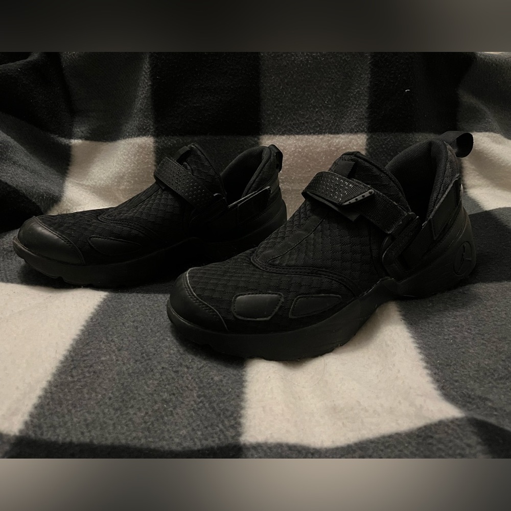 Nike Air Jordan Trunner LX Black Trainers Mens Sneaker